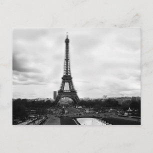 Carte Postale Autre vue sur la célèbre tour