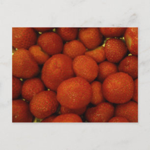 Carte postale aux fraises juteuses
