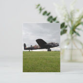 Carte Postale Avro Lancaster Sur Le Terrain (Debout devant)