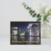 Carte Postale aWorld2Celebrate : Salutations de l'Allemagne! (Debout devant)