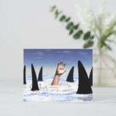 Carte Postale Baignade avec requins (Debout devant)
