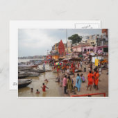 Carte Postale Bain Du Soir À Varanasi (Devant / Derrière)