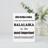 Carte Postale Balalaika instrument le plus important (Debout devant)