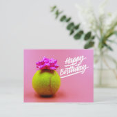 Carte Postale Balle de tennis avec le mot joyeux anniversaire su (Debout devant)