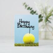 Carte Postale Balle de tennis avec panneau Joyeux Anniversaire s (Debout devant)