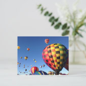 Carte Postale Ballons de l'Ascension de masse (Debout devant)