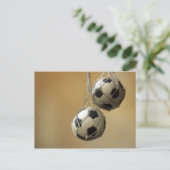 Carte Postale Balls Hanging (Debout devant)