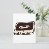 CARTE POSTALE BANDE DE CASSETE MUSICALE (Debout devant)