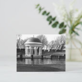 Carte Postale Bandstand, Stanley Park B/W (Debout devant)