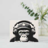 Carte Postale Banksy DJ Monkey Gorilla Chimp (Debout devant)