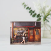 Carte Postale Barbier - Barbershop - Il est temps de couper une  (Debout devant)