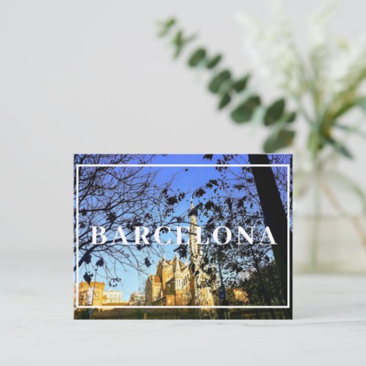 Carte postale Barcelone (Debout devant)