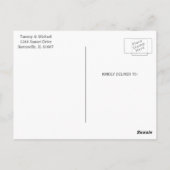 Carte Postale Baril de bois rustique et Fleur blanche (Dos)