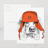 Carte Postale Basset Hound | Casquette rouge Ushanka (Devant / Derrière)