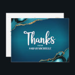 Carte Postale Bat mitzvah Turquoise Ombre Agate Script Merci<br><div class="desc">Assurez-vous que votre Bat mitzvah favori exprime sa reconnaissance à tous ceux qui ont soutenu son événement marquant! Envoyez cette carte postale cool, unique, moderne, personnalisée. Écriture manuscrite blanche et typographie sans serif audacieuse superposent un arrière - plan bleu foncé et turquoise avec agate bleu turquoise accentuée de veines faux...</div>
