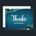 Carte Postale Bat mitzvah Turquoise Ombre Agate Script Merci<br><div class="desc">Assurez-vous que votre Bat mitzvah favori exprime sa reconnaissance à tous ceux qui ont soutenu son événement marquant! Envoyez cette carte postale cool, unique, moderne, personnalisée. Écriture manuscrite blanche et typographie sans serif audacieuse superposent un arrière - plan bleu foncé et turquoise avec agate bleu turquoise accentuée de veines faux...</div>