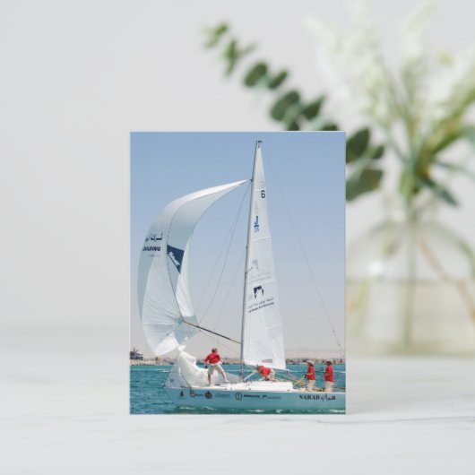 Carte Postale Bateau à voile (Debout devant)