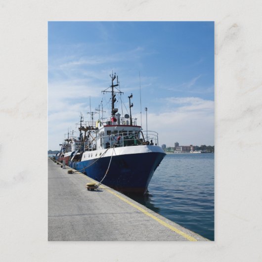 Carte Postale Bateau de pêche à l'amarrage (Devant)