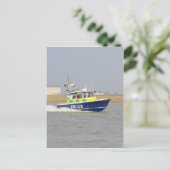Carte Postale Bateau de police à grande vitesse (Debout devant)