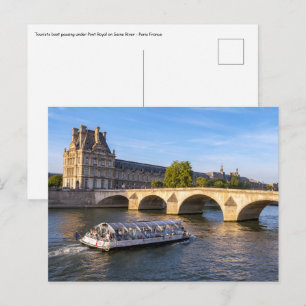 Carte Postale Bateau de touristes passant sous le Pont Royal - P
