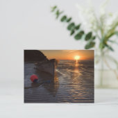Carte Postale Bateau et coucher de soleil (Debout devant)