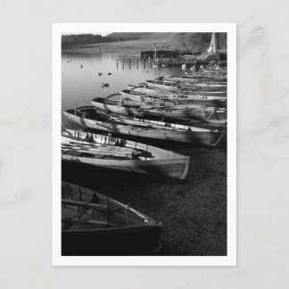 Carte Postale Bateaux d'aviron en bois - Derwentwater, Lake Dist