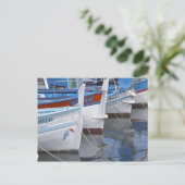 Carte Postale Bateaux de pêche provençaux typiques peints en 2 (Debout devant)