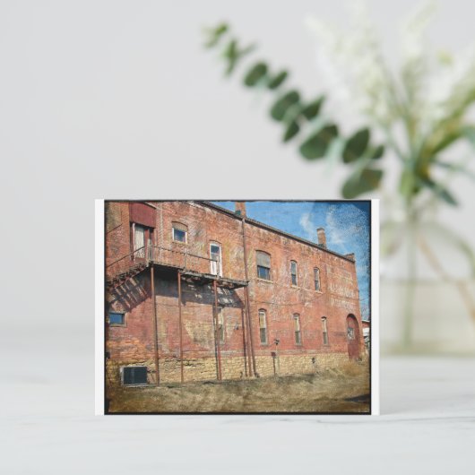 Carte Postale Bâtiment 121 (Debout devant)