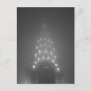 Carte Postale Bâtiment Chrysler dans le brouillard