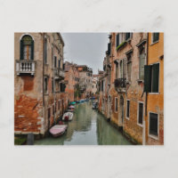Bâtiment le long des canaux de Venise