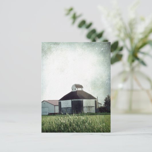 Carte Postale Bâtiments agricoles (Debout devant)