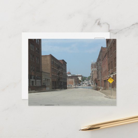 Carte Postale Bâtiments et pas de sortie à Burlington, Iowa (Devant/Arrière en situation)