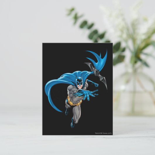 Carte Postale Batman lance batarang (Debout devant)