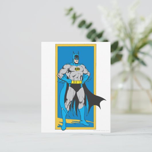 Carte Postale Batman Stands 2 (Debout devant)