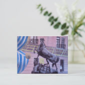 Carte Postale Beanie au Musée d'Orsay (Debout devant)