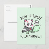 Carte Postale Bear-ly Awake Fully Annoyed - Panda Office Humor (Devant / Derrière)