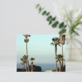 Carte Postale Beau ciel bleu (Debout devant)