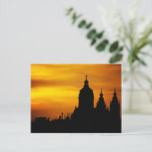 Carte Postale Beau coucher de soleil en silhouette (Debout devant)