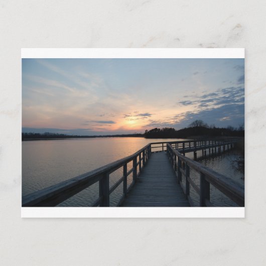 Carte Postale Beau coucher de soleil sur un quai (Devant)