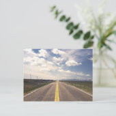 Carte Postale Beau paysage routier (Debout devant)
