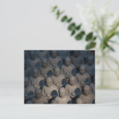 Carte Postale Beaucoup de Bouddha (Debout devant)