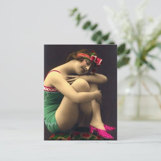 Carte Postale Beauté de bain en vert (Debout devant)