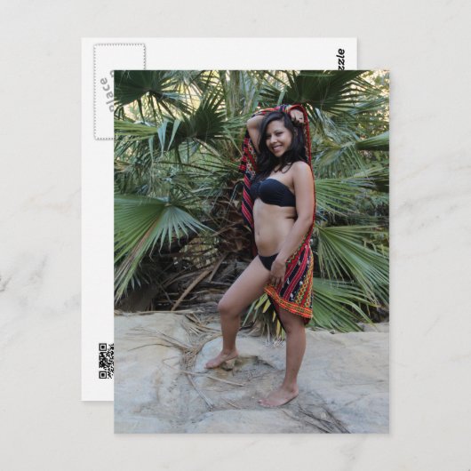 Carte Postale Beauté hispanique (Devant / Derrière)