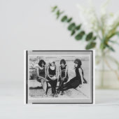 Carte Postale Beautés de la plage vintage (Debout devant)