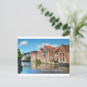 Carte Postale Beaux canaux et bâtiments médiévaux à Gand (Debout devant)