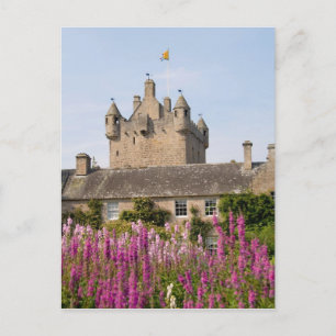 Carte Postale Beaux jardins et célèbre château en Ecosse 2