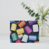 Carte Postale Beaux Spools de fil (Debout devant)