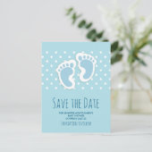 Carte Postale Bébé bleu mou Pieds de garçon Enregistrer la date (Debout devant)