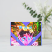CARTE POSTALE BEE LOVE (Debout devant)