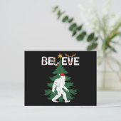 Carte Postale Believe Bigfoot Sasquatch Yeti Christmas Hat (Debout devant)